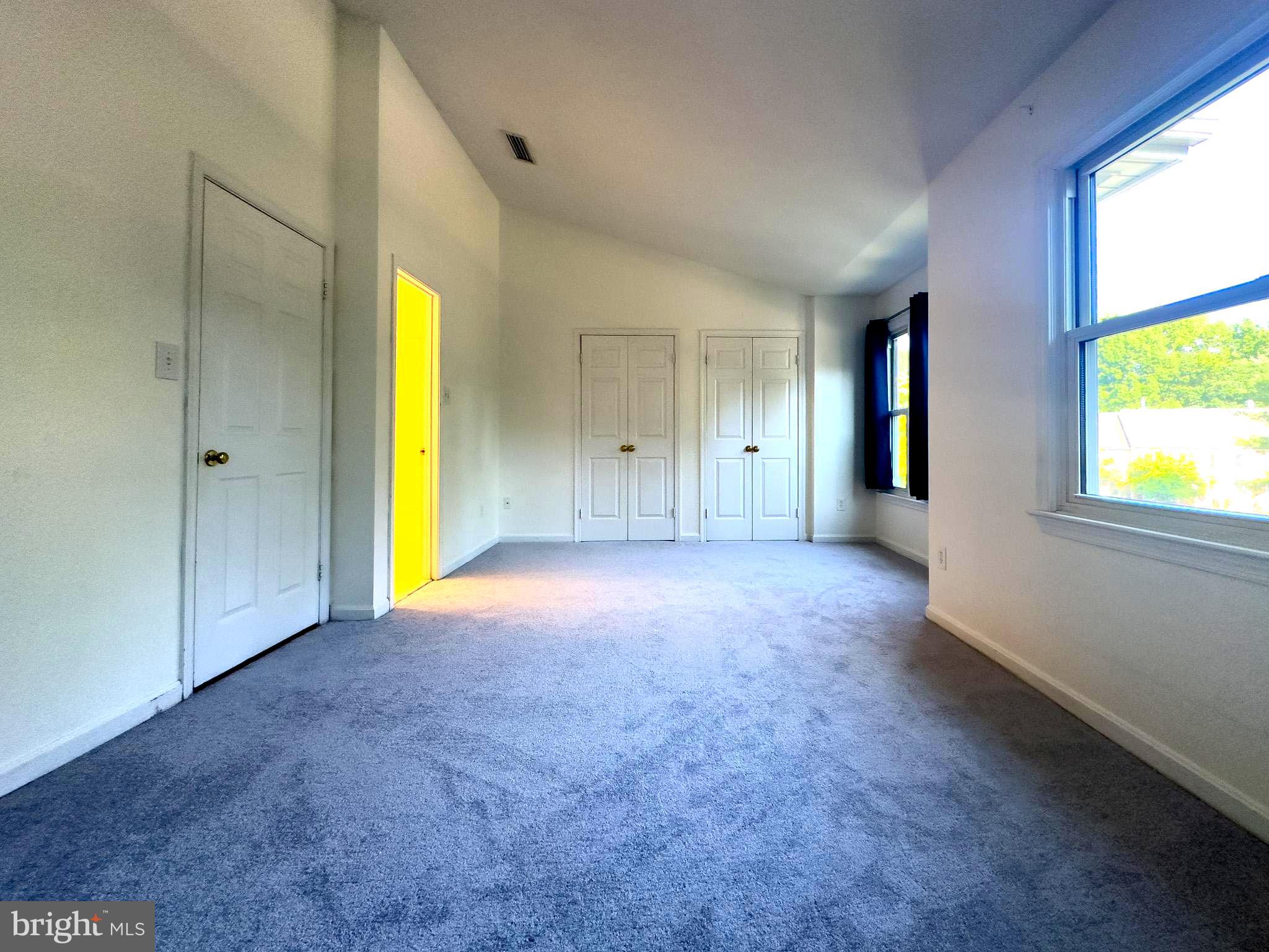 6012 ROCKTON COURT