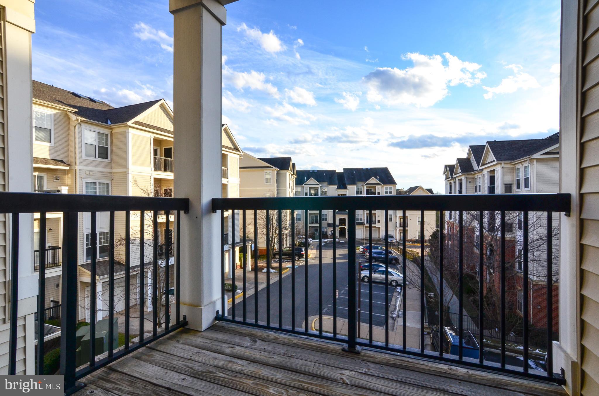 11317 ARISTOTLE DR #310