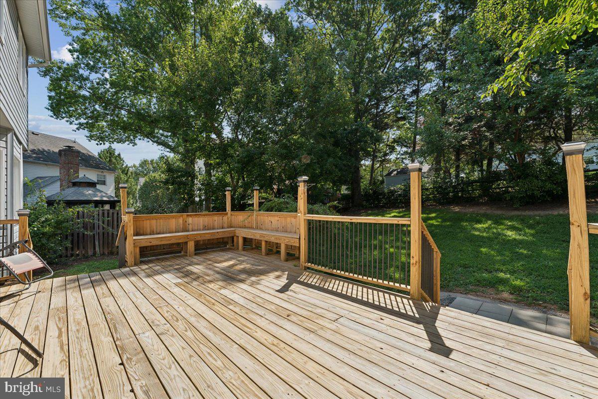 12591 Cross Hollow Ct