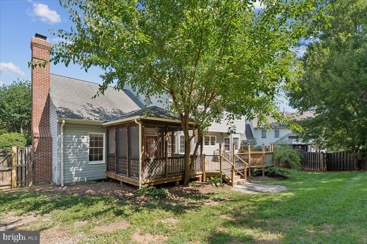 12591 Cross Hollow Ct