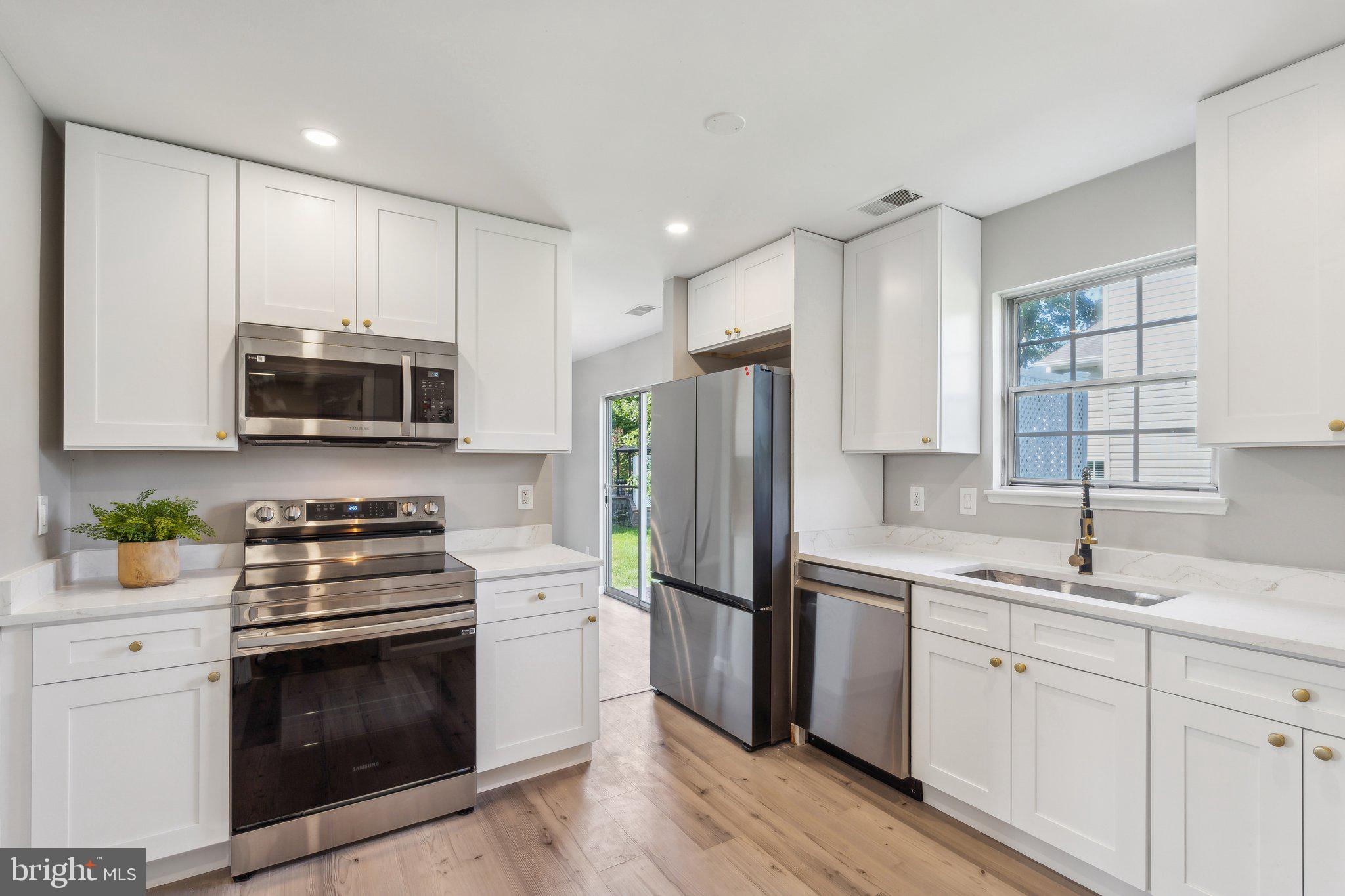13512 Apple Barrel Ct