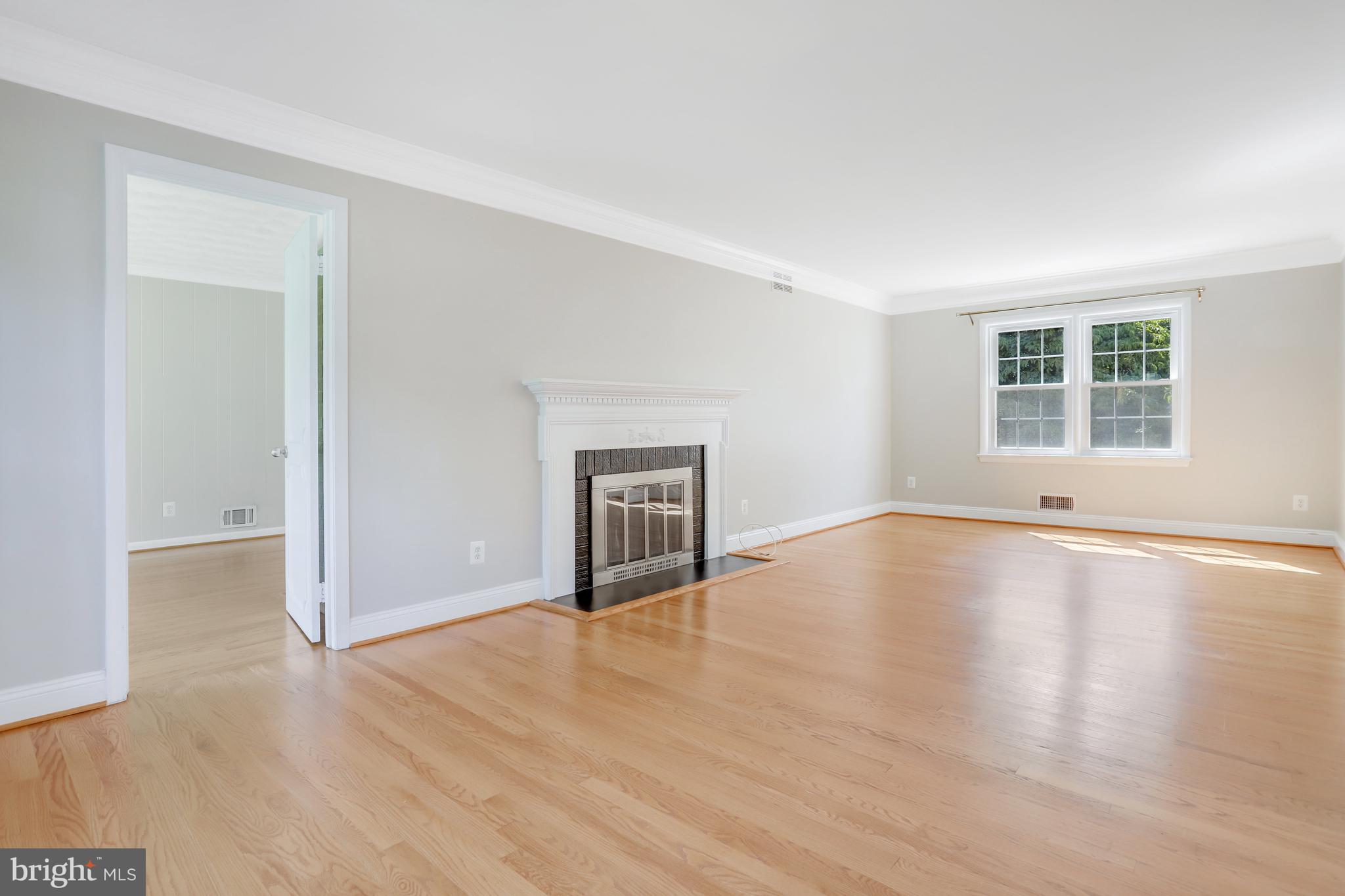 7224 VAN NESS CT