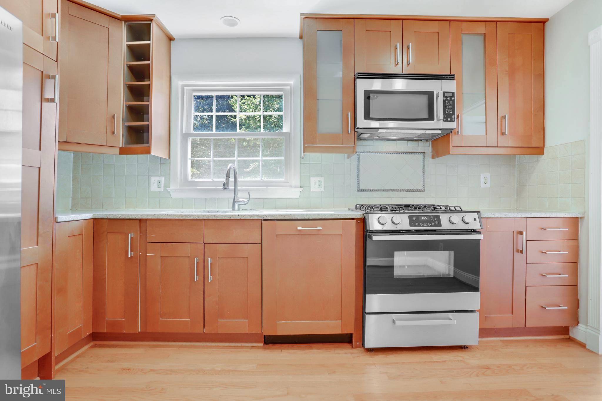 7224 VAN NESS CT