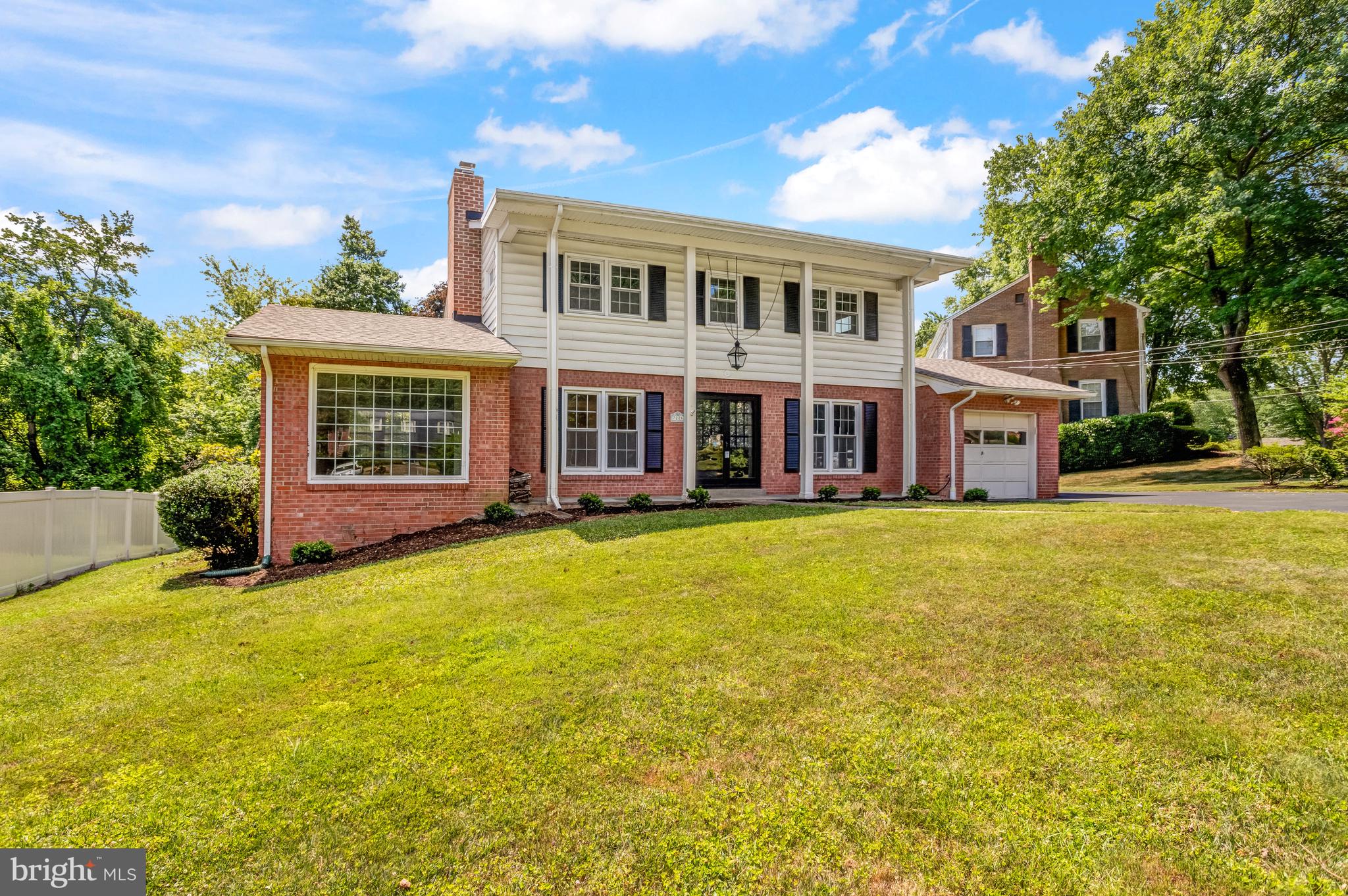 7224 VAN NESS CT