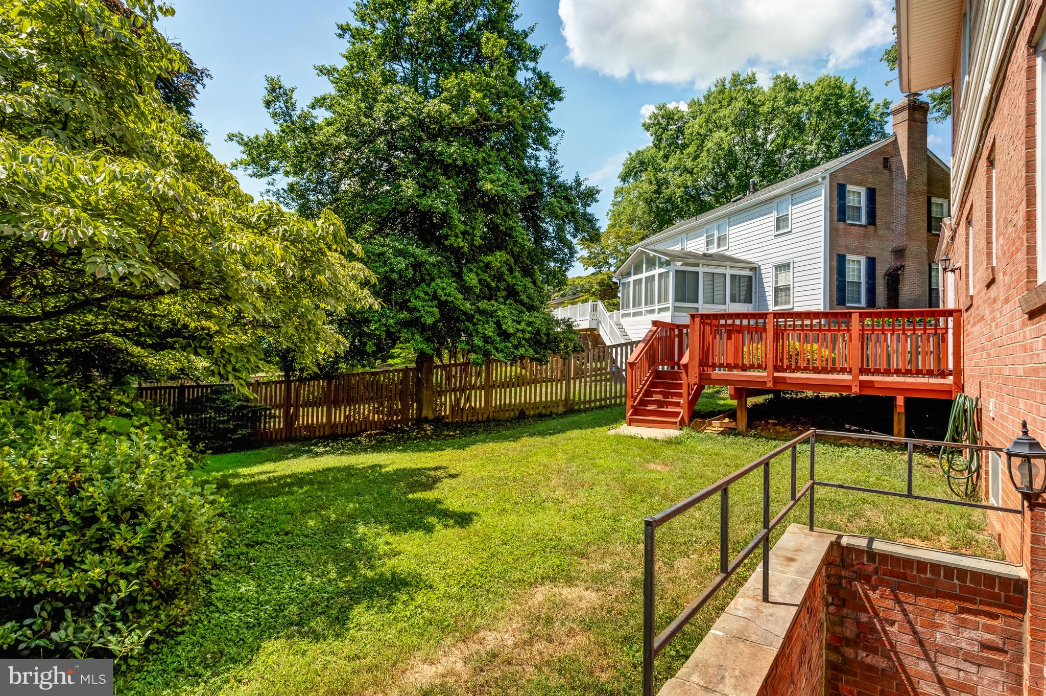 7224 VAN NESS CT