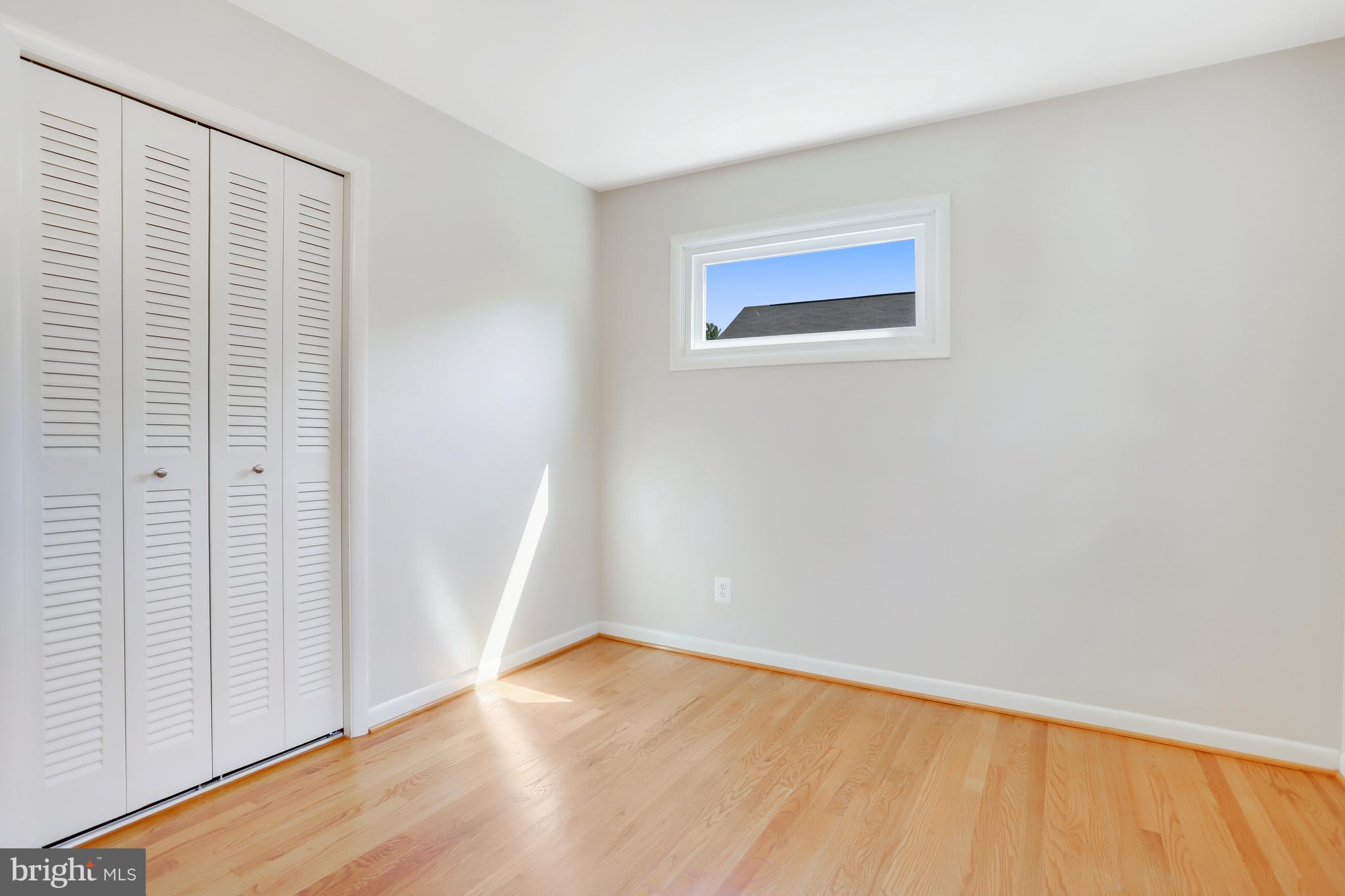 7224 VAN NESS CT
