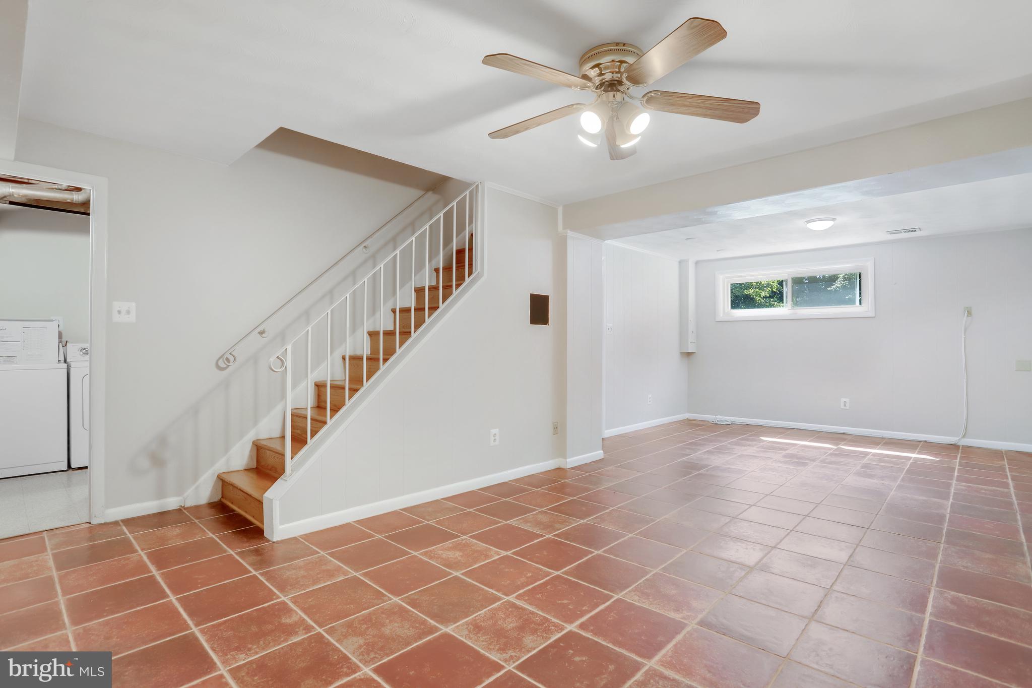 7224 VAN NESS CT