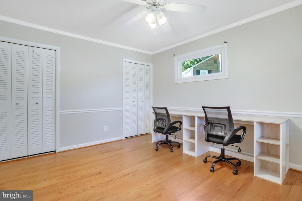 7224 VAN NESS CT