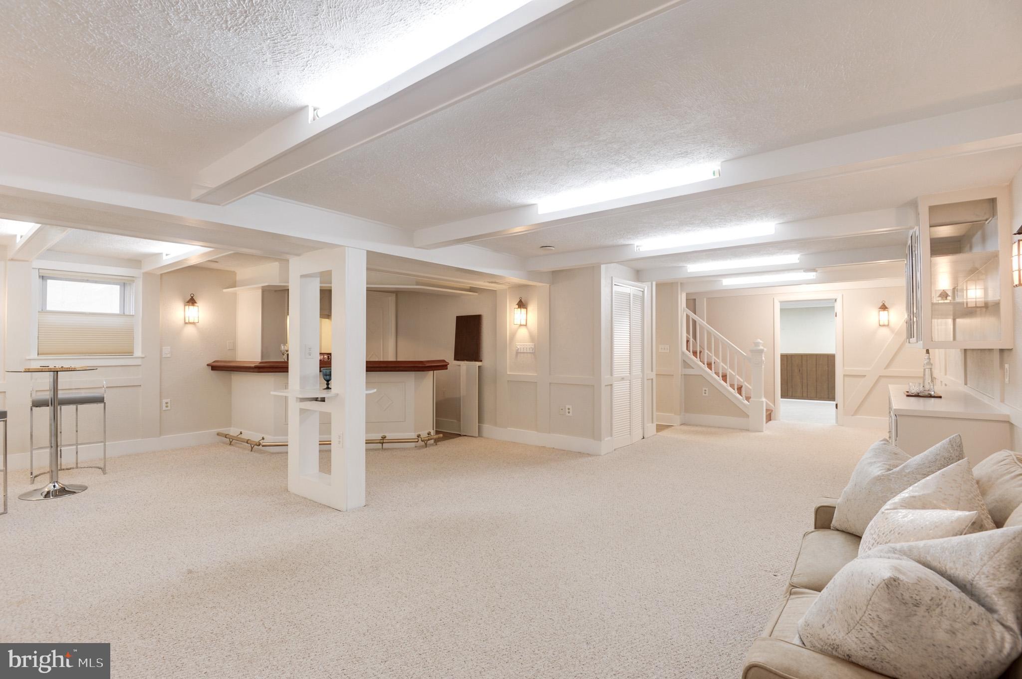2500 E Meredith Dr