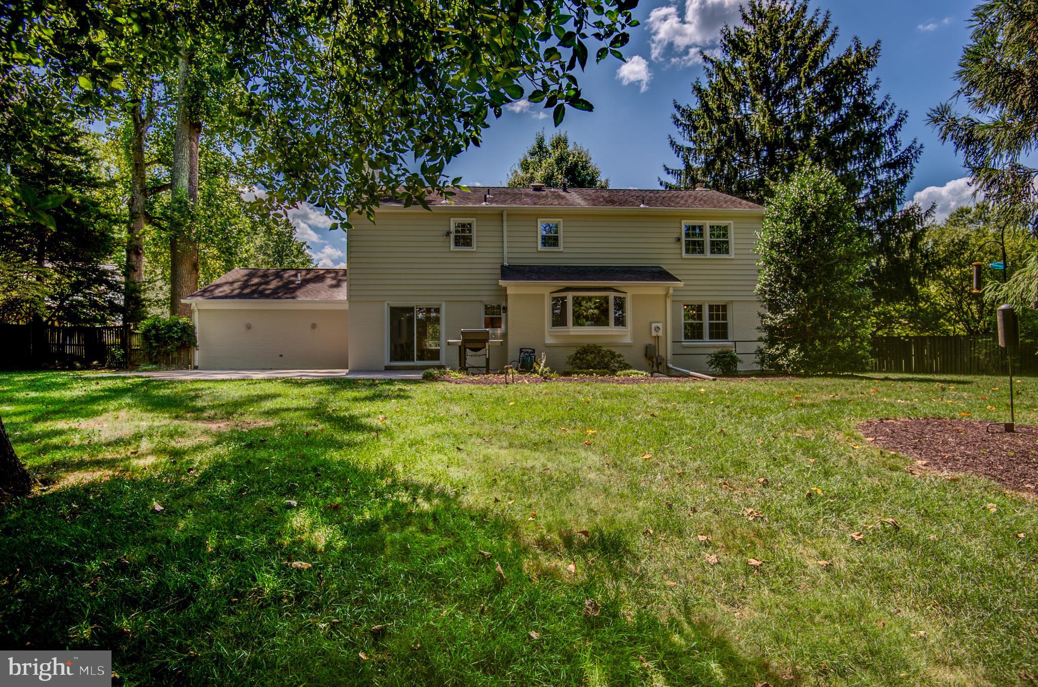 2500 E Meredith Dr