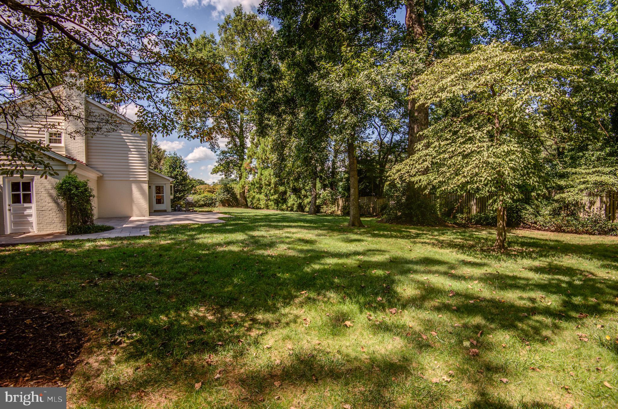 2500 E Meredith Dr