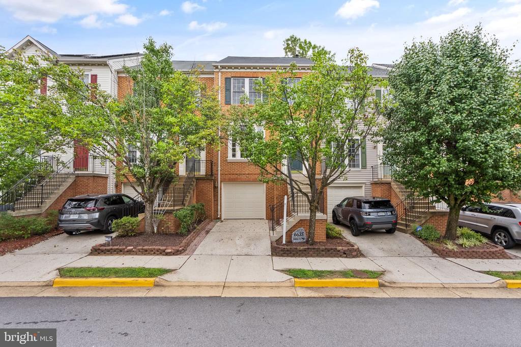 6635 Debra Lu Way