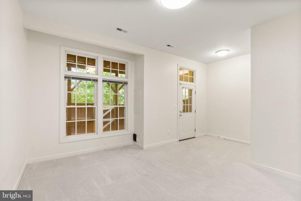 6635 Debra Lu Way