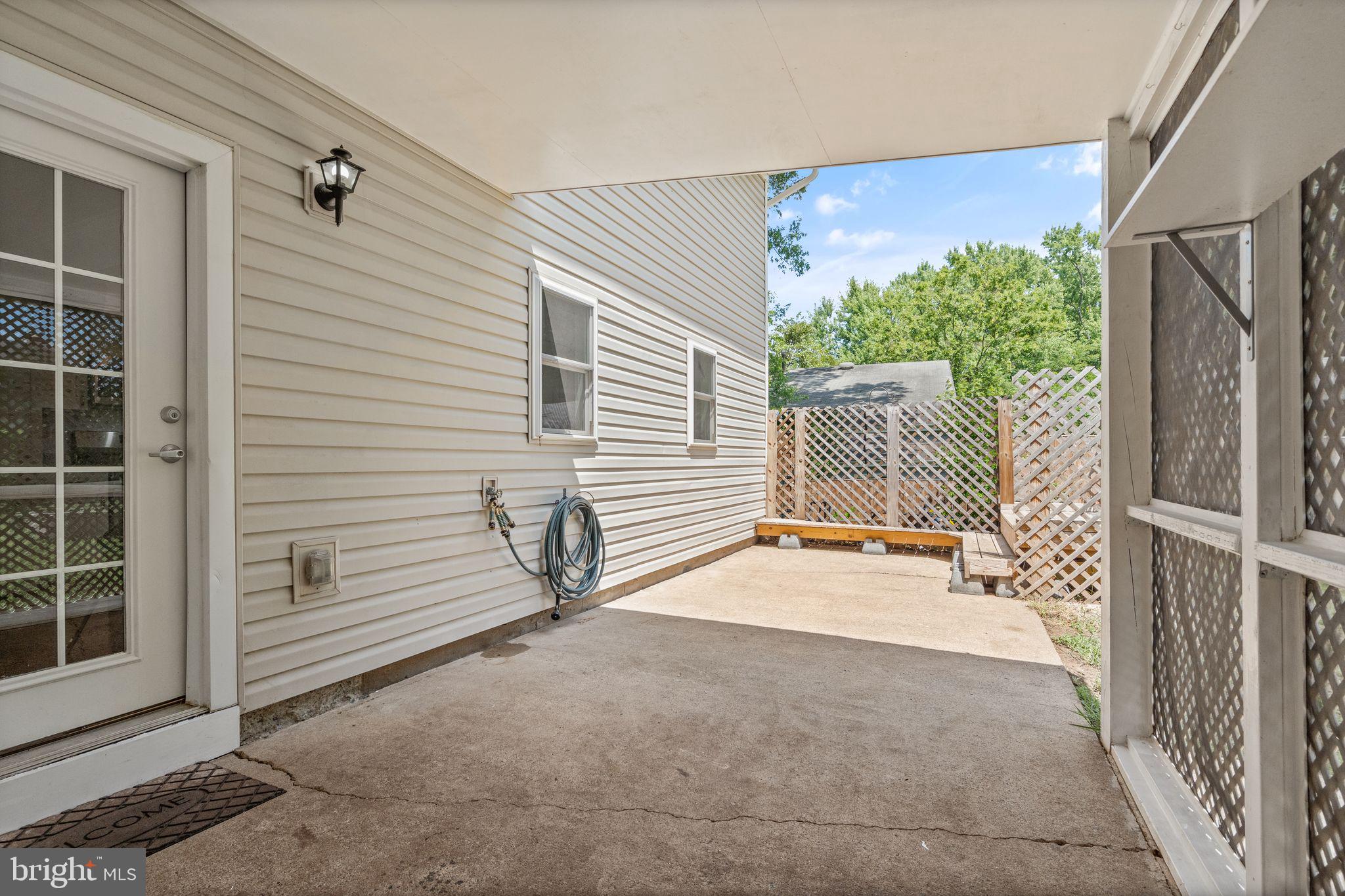 4011 Novar Dr