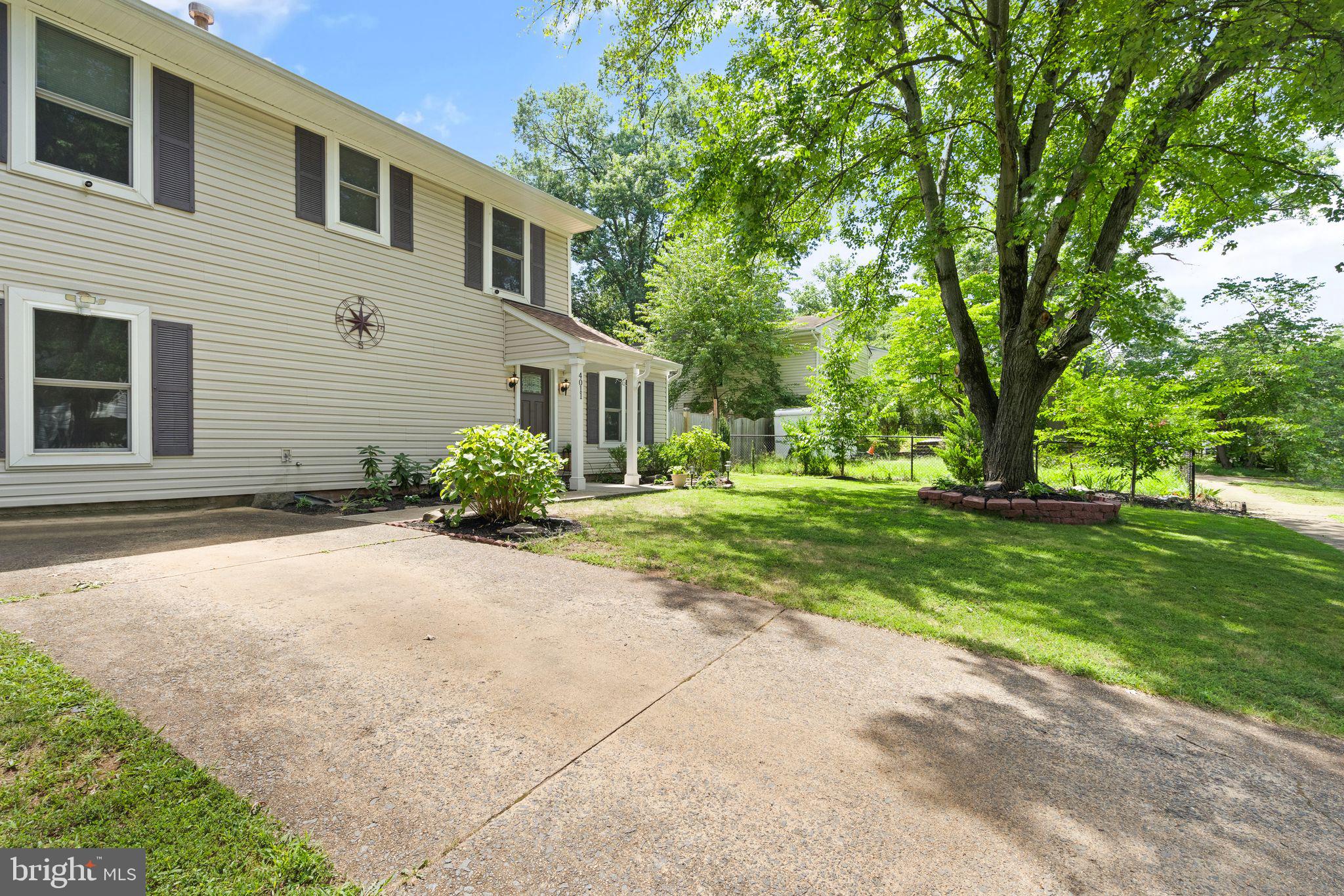 4011 Novar Dr