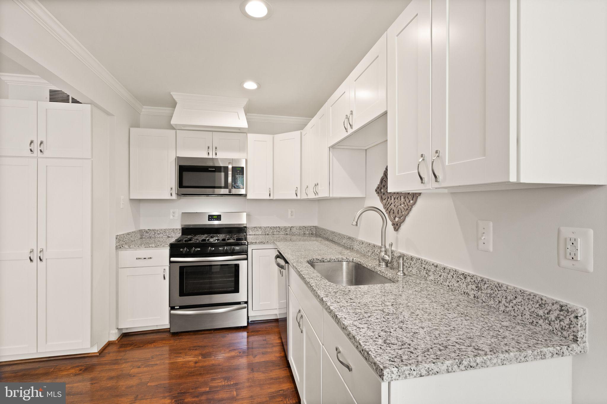 4011 Novar Dr