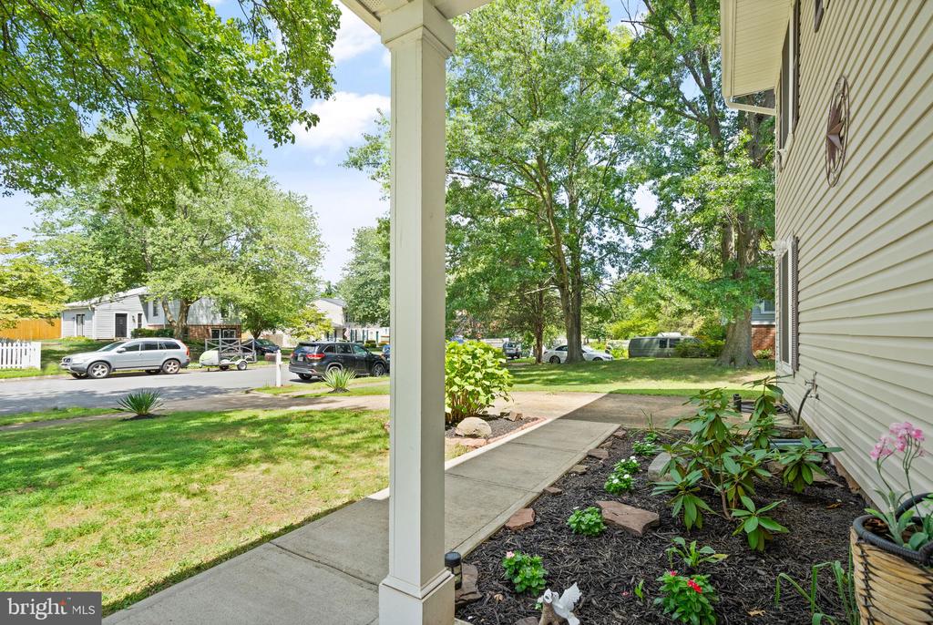 4011 Novar Dr