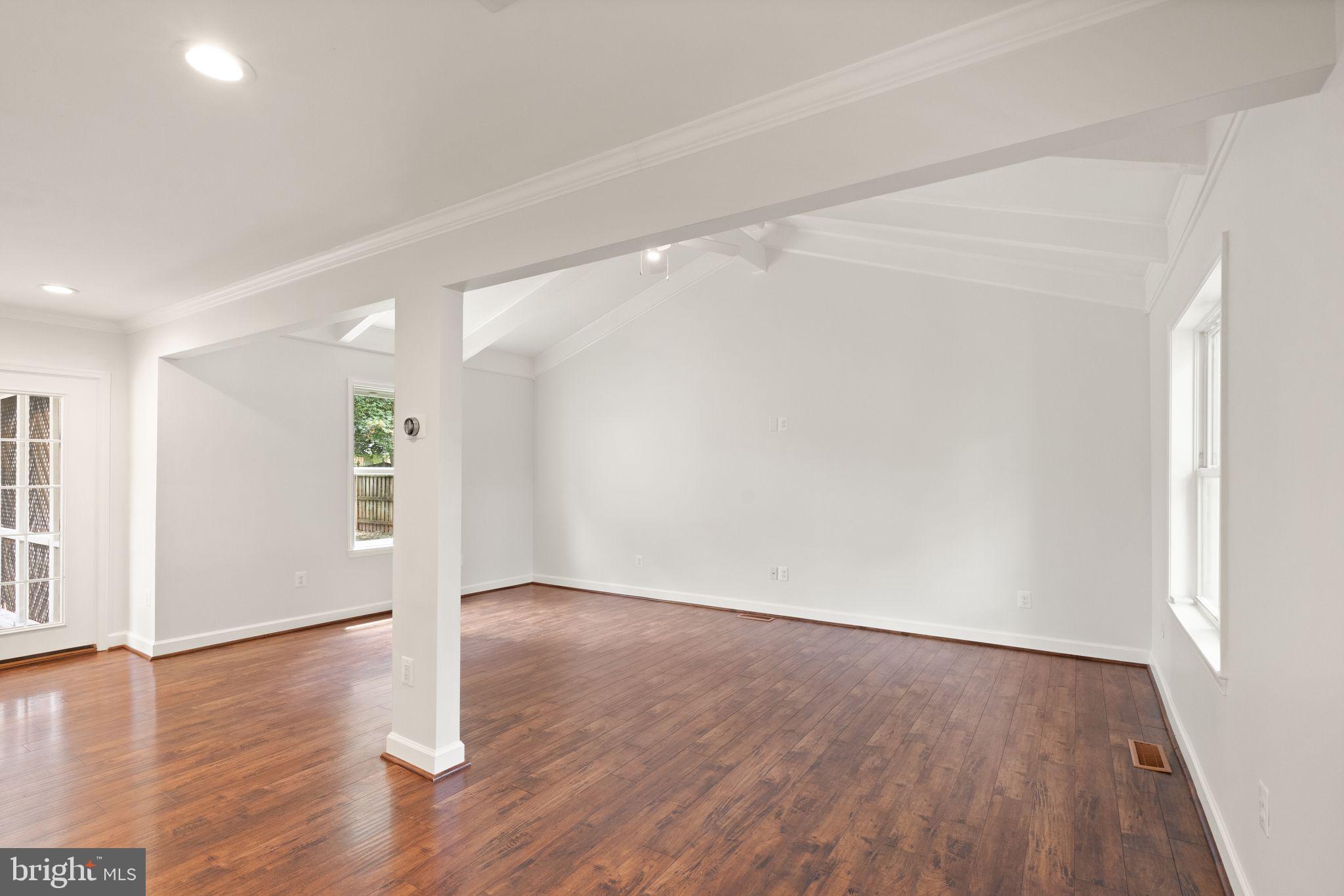 4011 Novar Dr