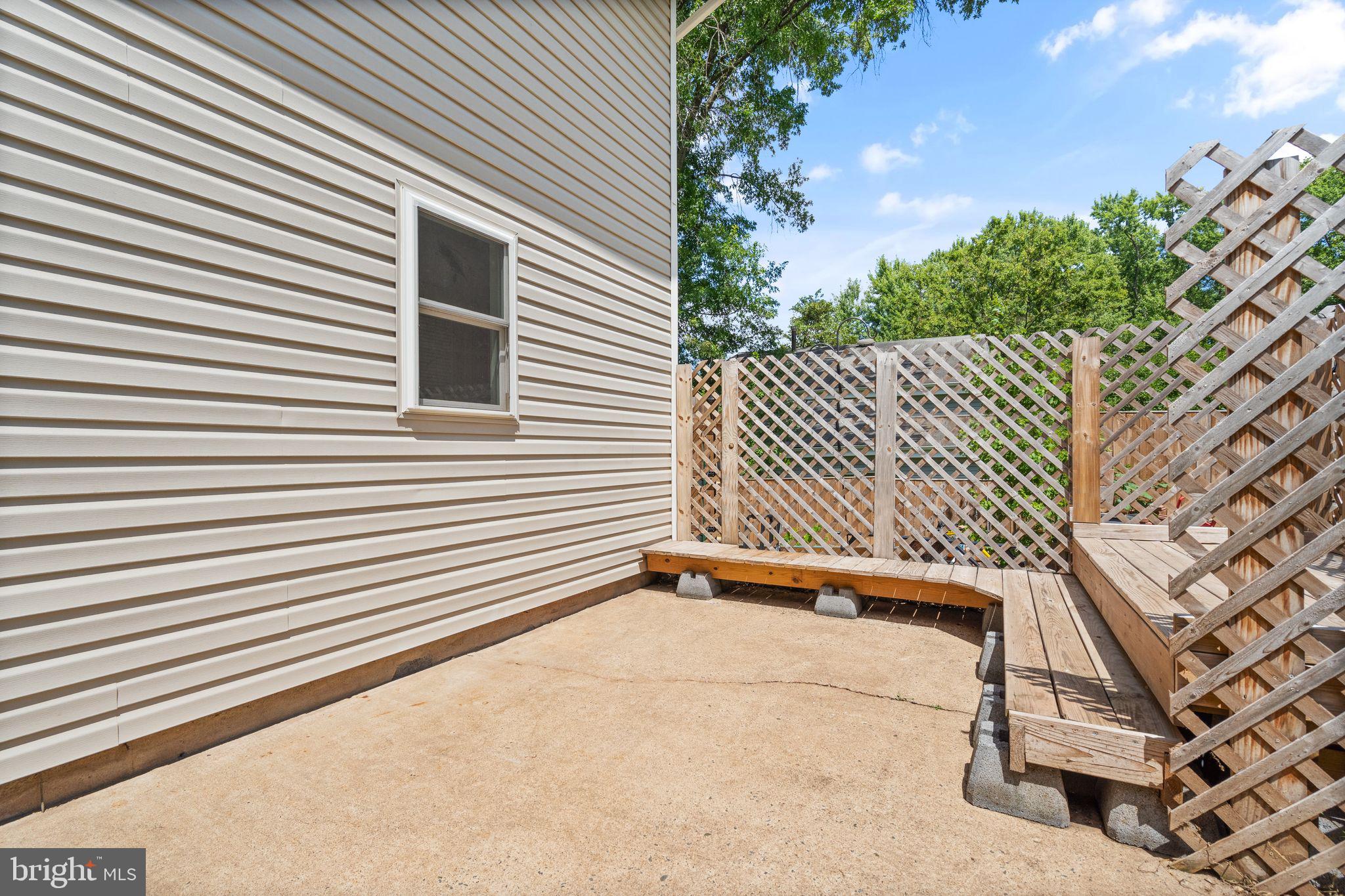 4011 Novar Dr