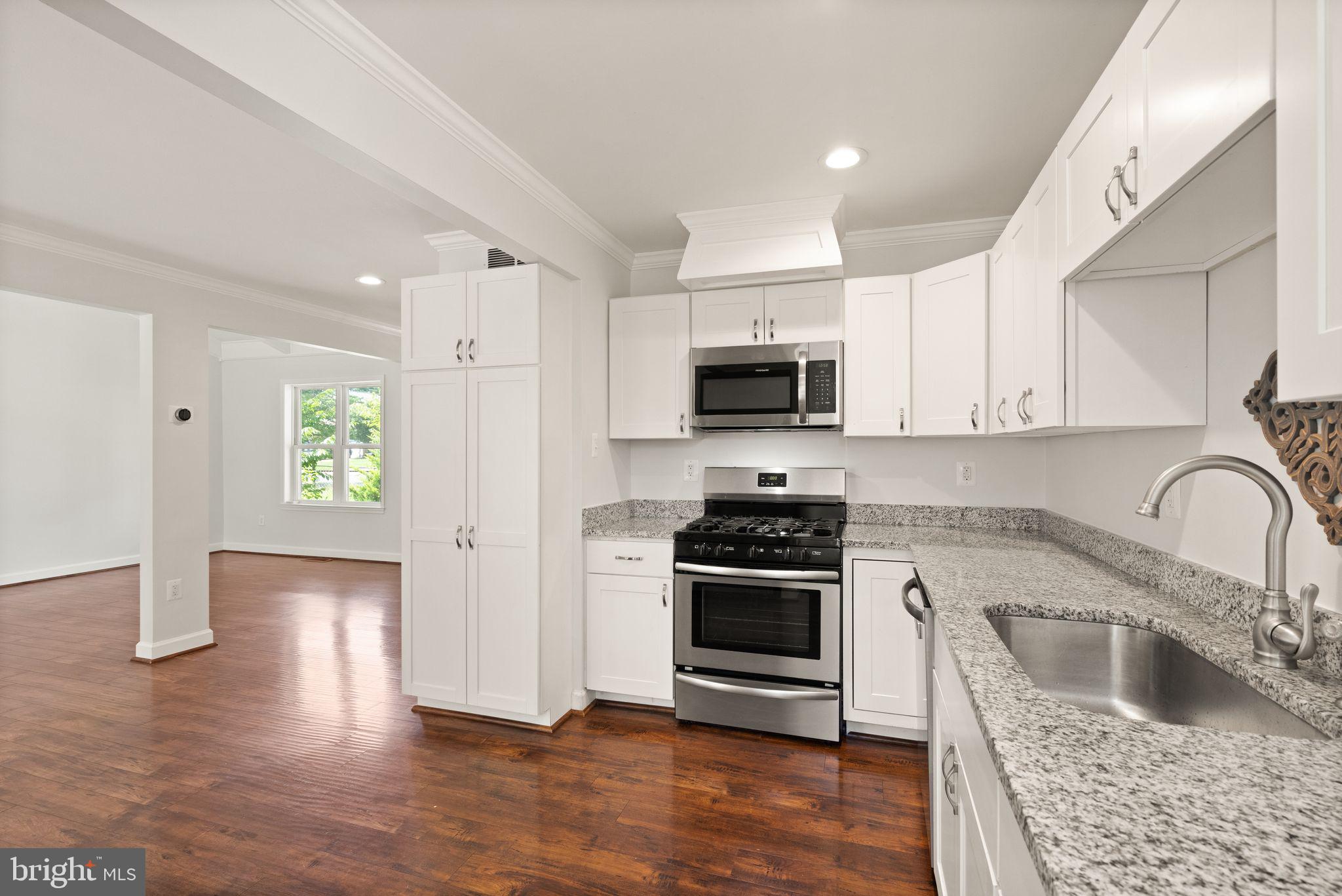 4011 Novar Dr