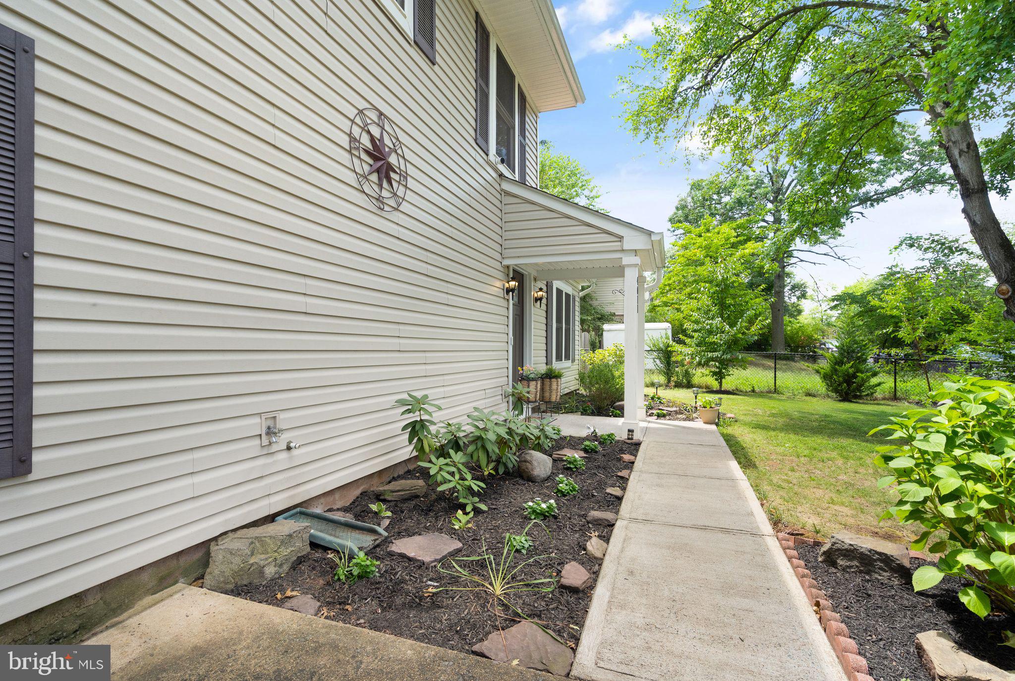 4011 Novar Dr