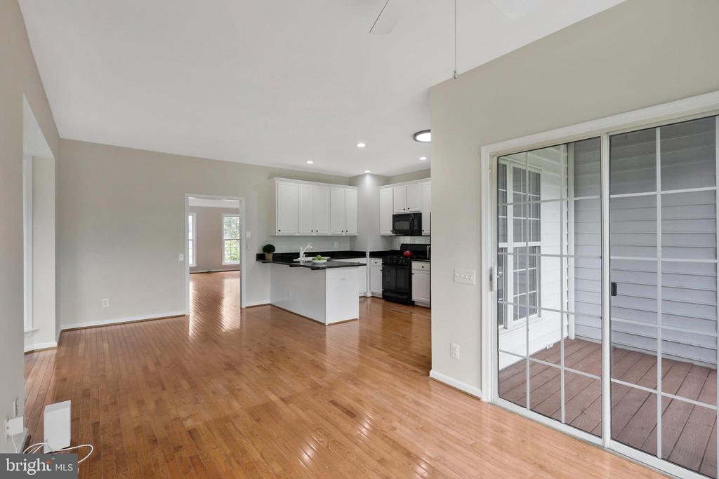 5270 KESTREL CROSSING DR