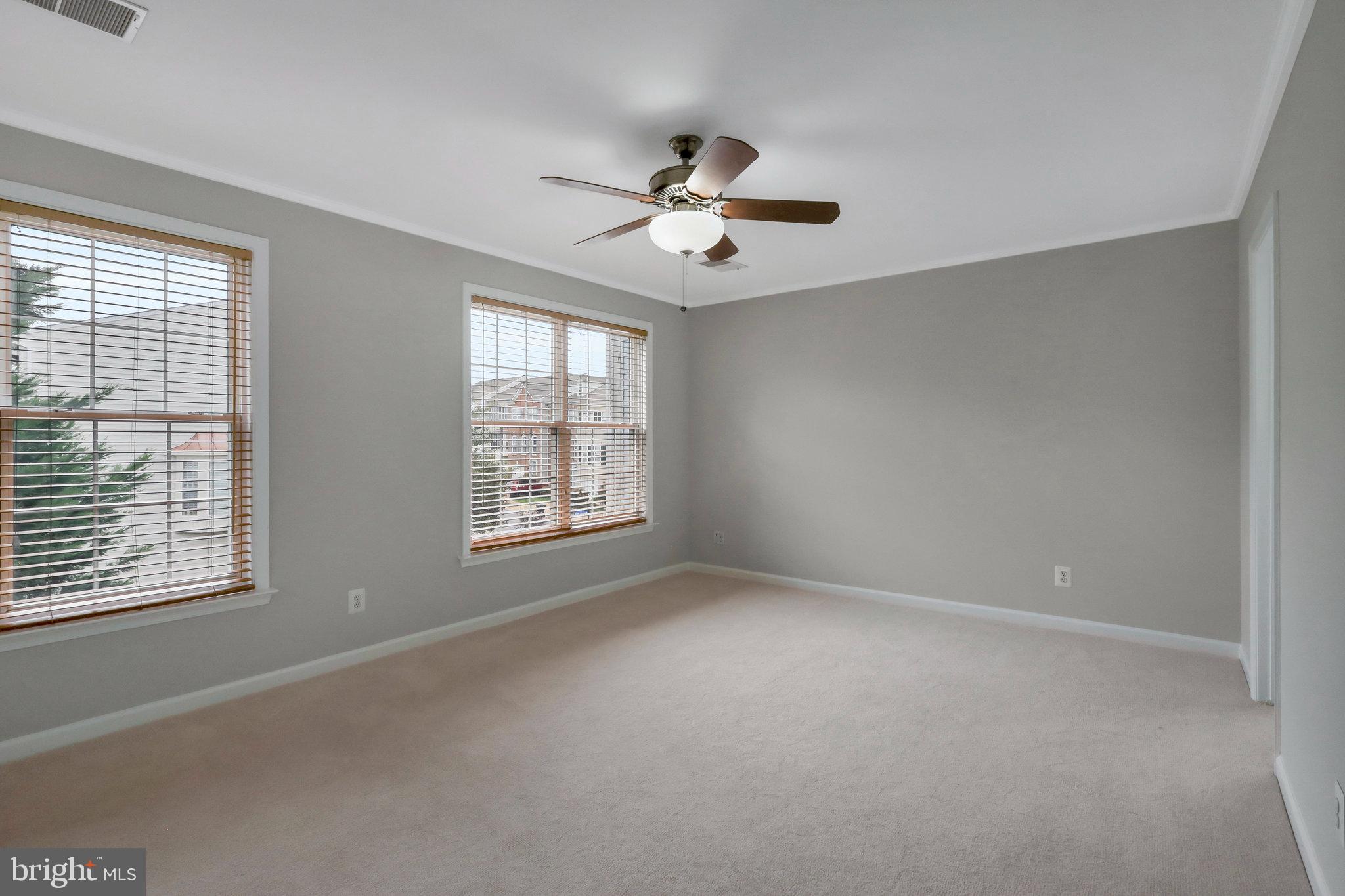 5270 KESTREL CROSSING DR