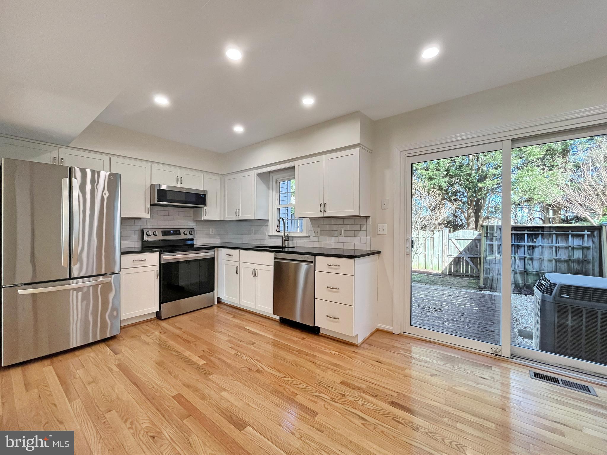 2903 Cashel Ln