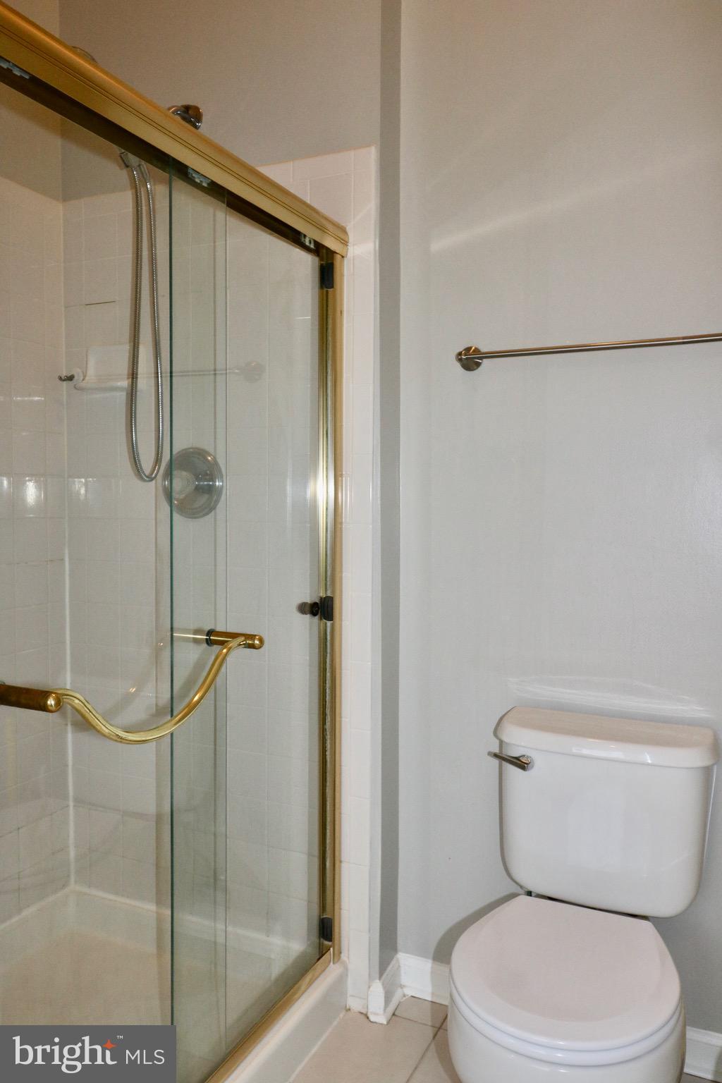 2551 JAMES MADISON CIR