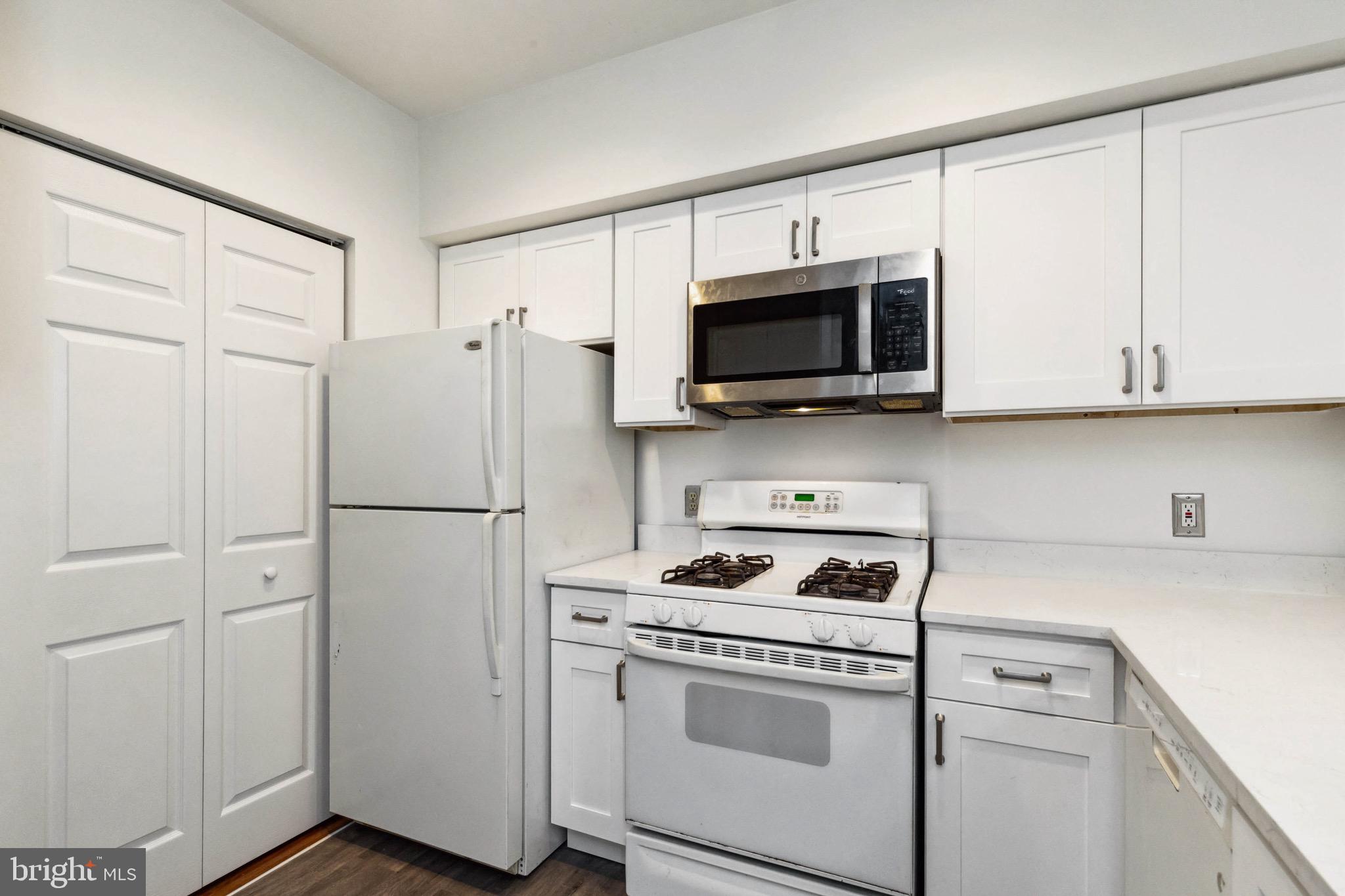 12915 ALTON SQ #114