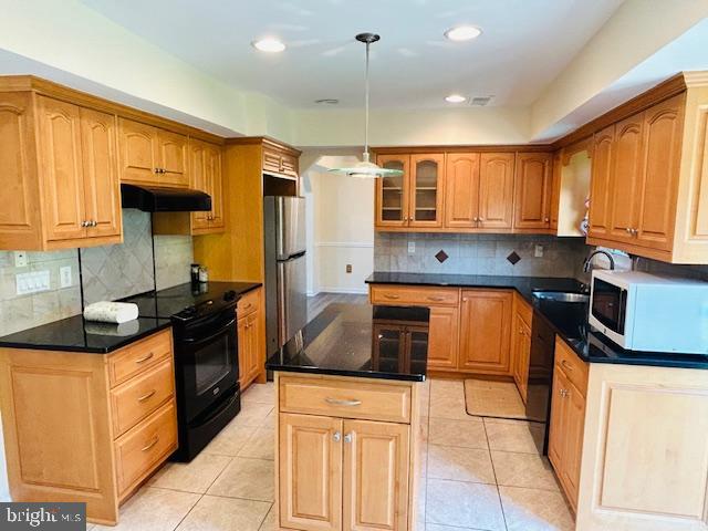 4404 ROLLINGBROOKE CT