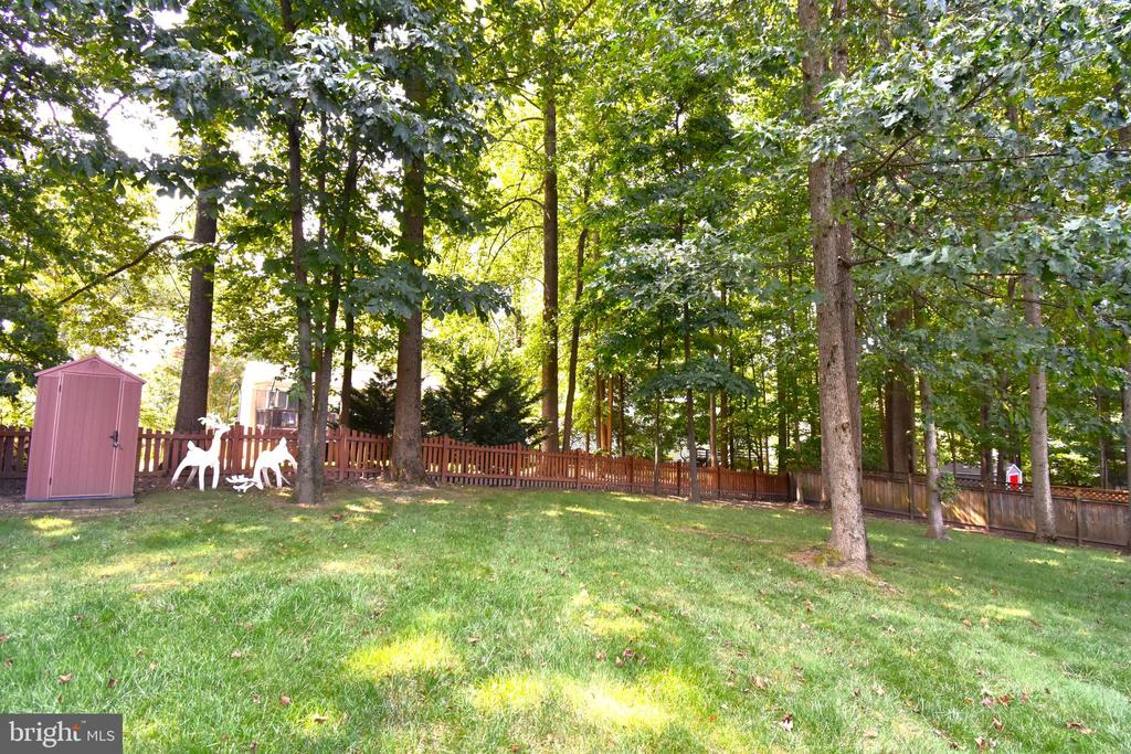 9105 Wax Myrtle Ct