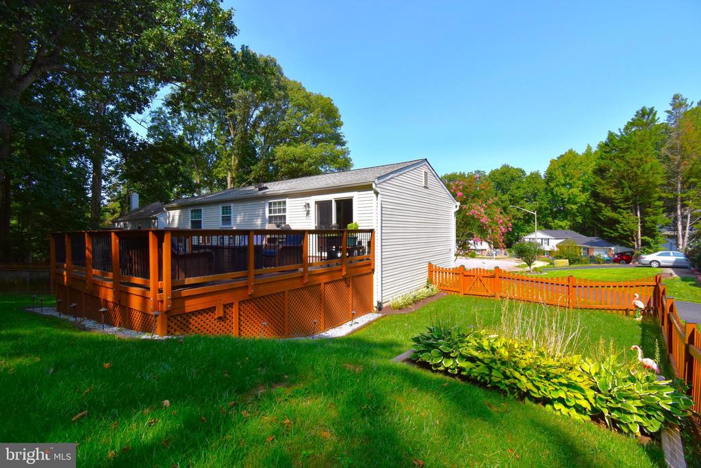 9105 Wax Myrtle Ct