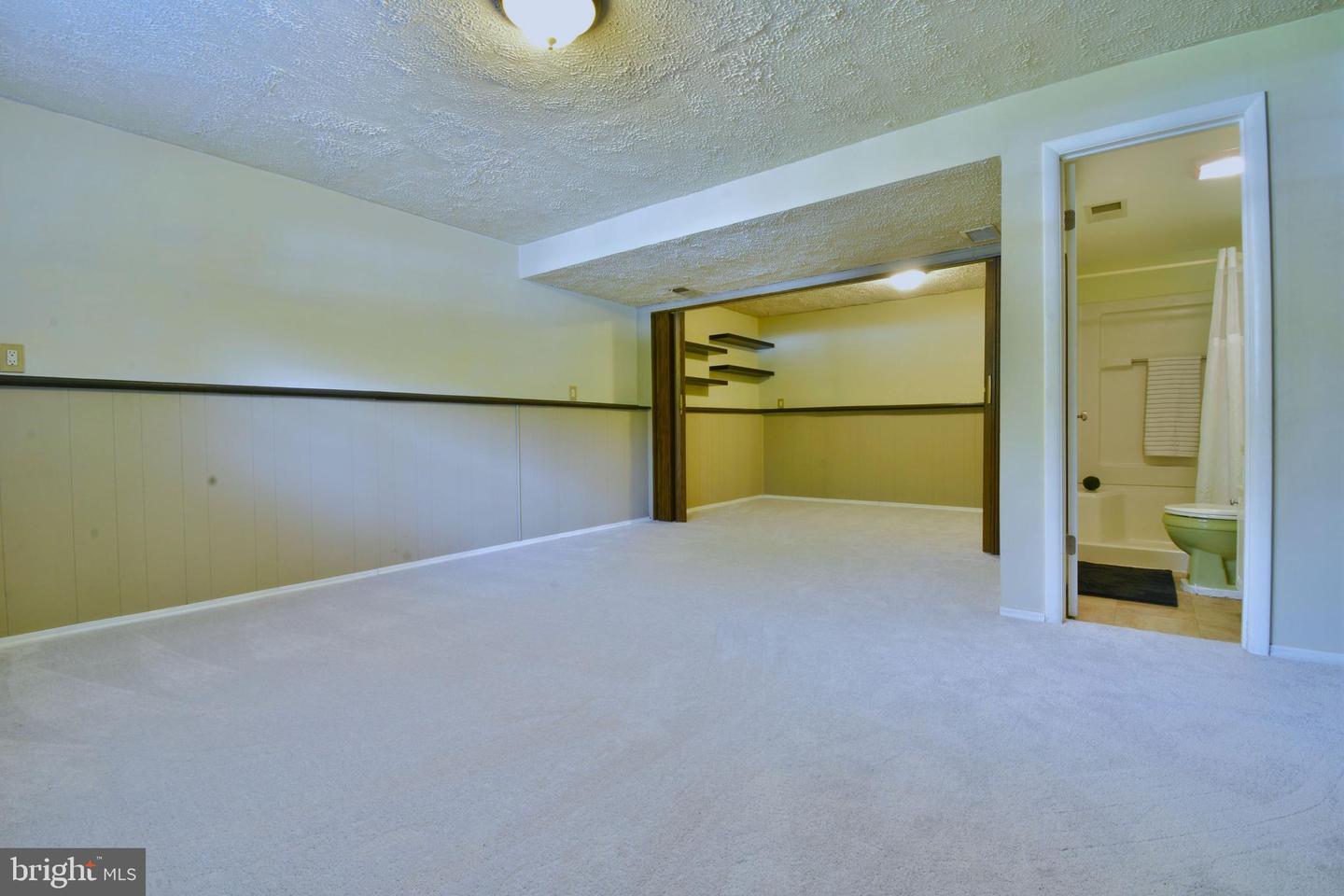 9105 Wax Myrtle Ct