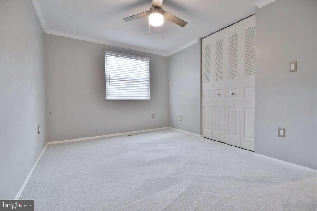 9105 Wax Myrtle Ct