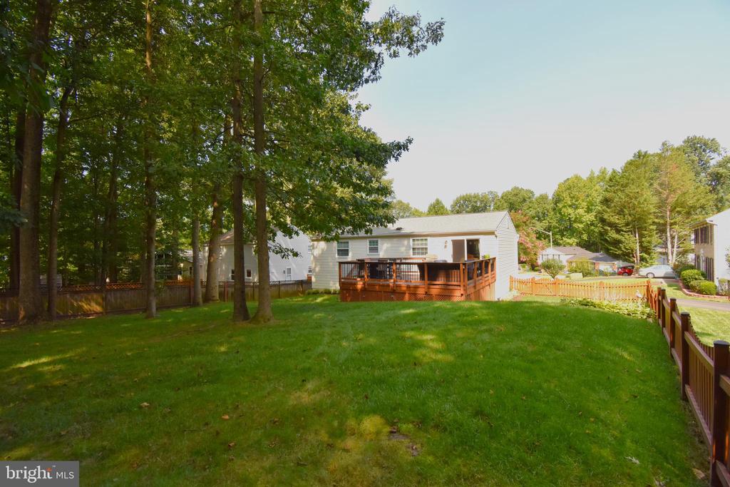 9105 Wax Myrtle Ct