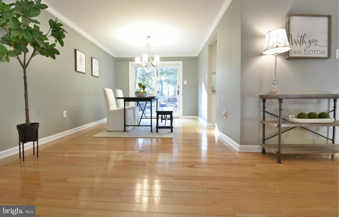 9105 Wax Myrtle Ct