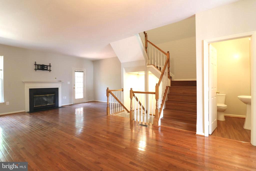 13219 FOX RIPPLE LN