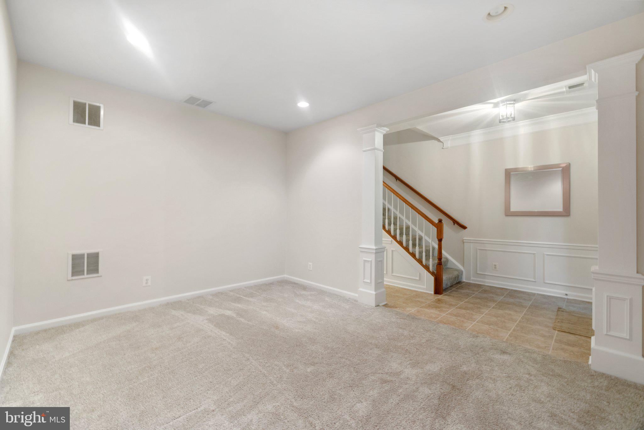5106 Village Fountain Pl
