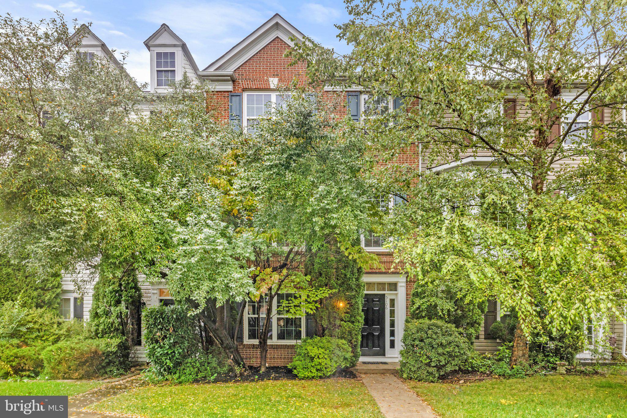 5106 Village Fountain Pl