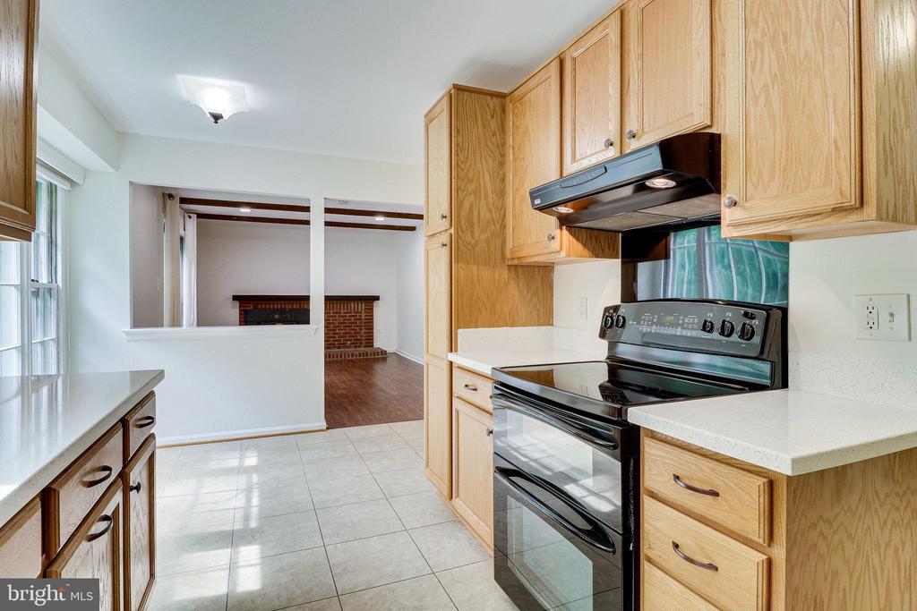 4809 TABARD PL