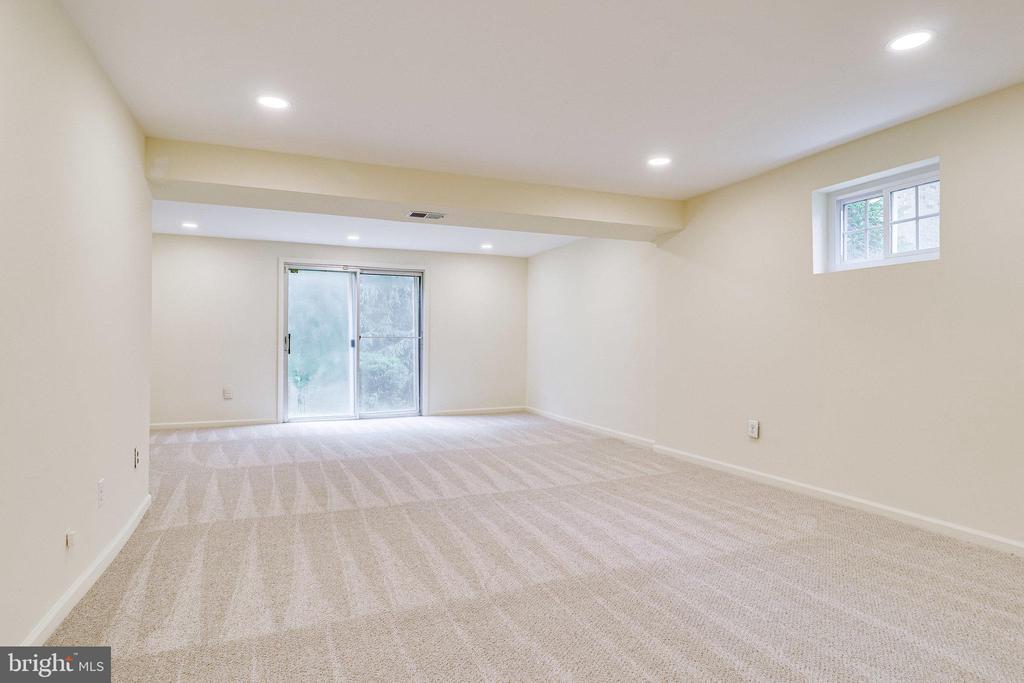 4809 TABARD PL