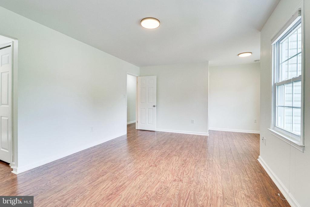 4809 TABARD PL