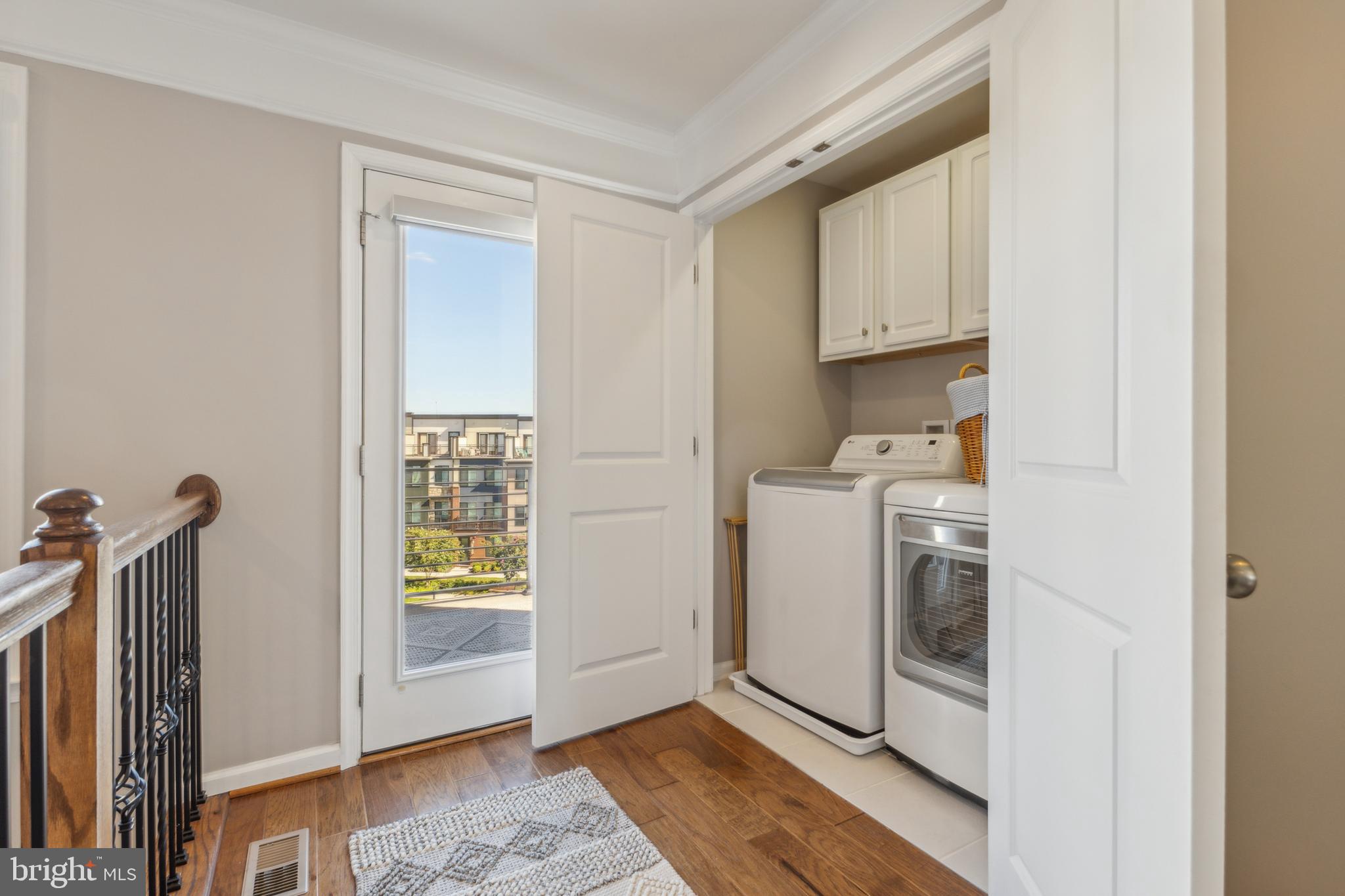 4838 Garden View Ln
