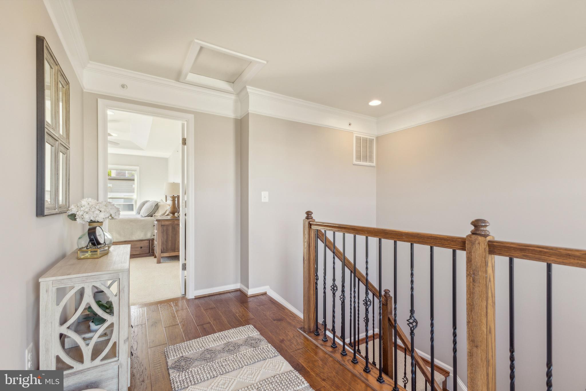 4838 Garden View Ln