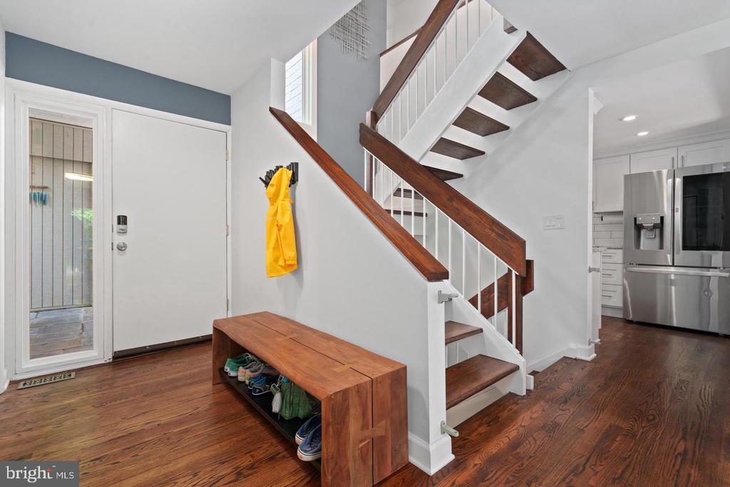 1676 MOORINGS DRIVE