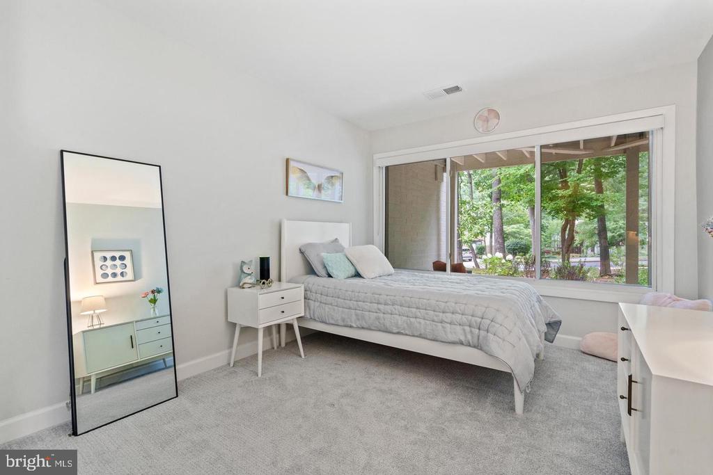 1676 MOORINGS DRIVE
