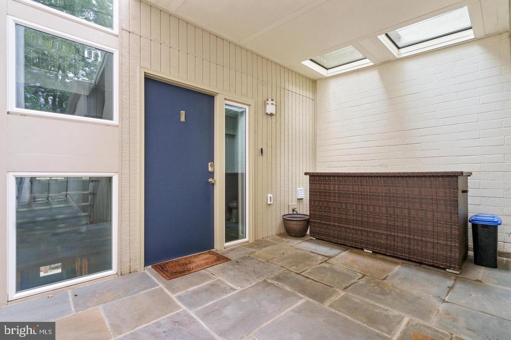 1676 MOORINGS DRIVE