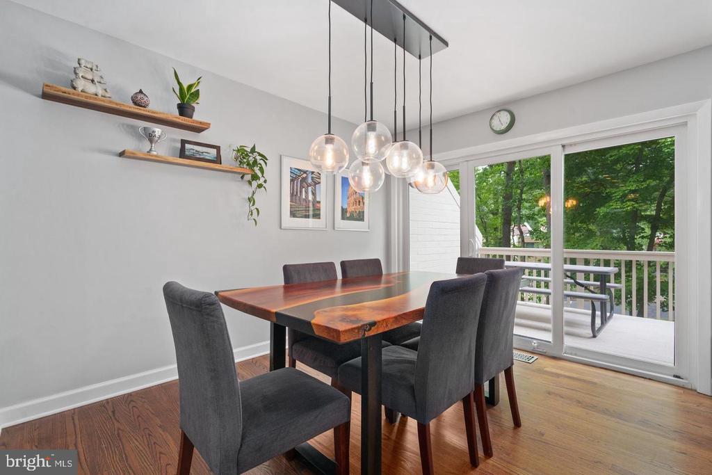1676 MOORINGS DRIVE
