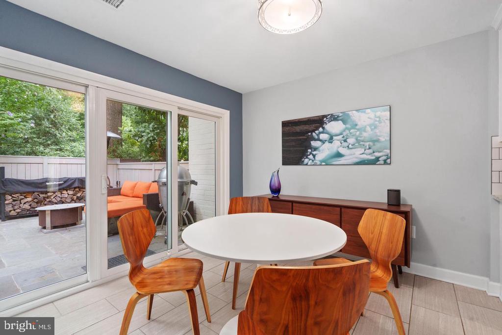 1676 MOORINGS DRIVE